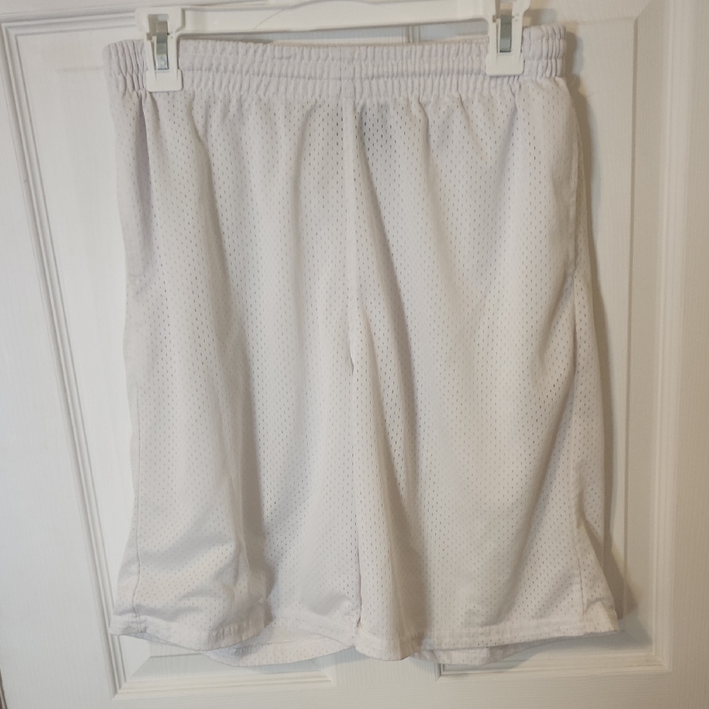 Galaxy By Harvic White Casual Shorts